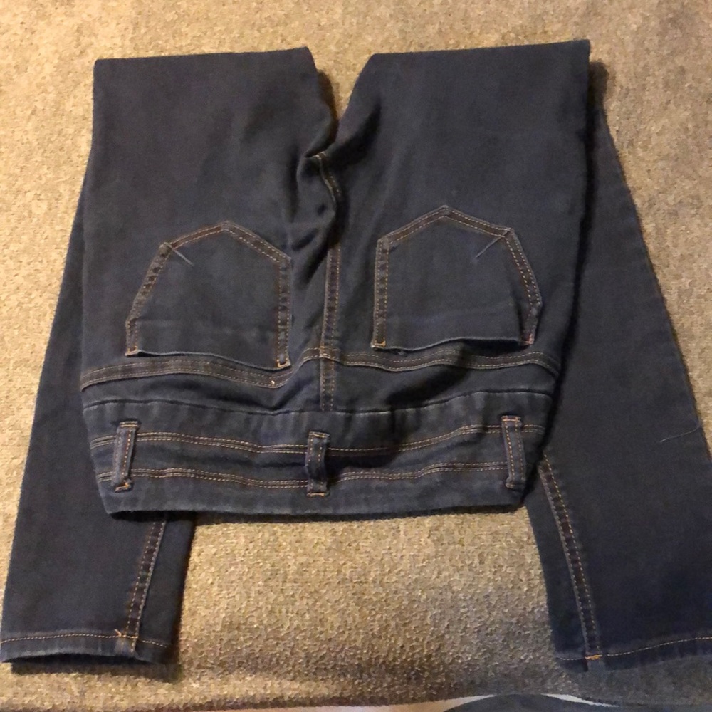 Jeans - Picture 3 of 3